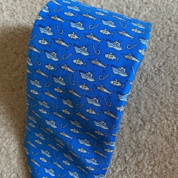Vineyard Vines Ties - Picture 5 of 6